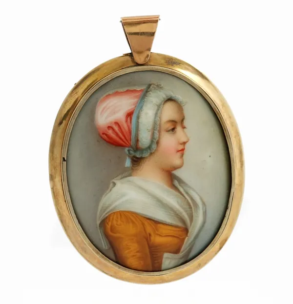 A pendant locket, 19th century, set with an oval porcelain plaque painted with a young lady facing to dexter, glazed locket to reverse.