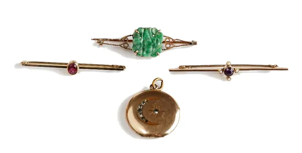 A gold and jade bar brooch, the jade with carved and pierced decoration, a gold, amethyst and seed pearl set bar brooch, detailed 9 CT, a gold and red