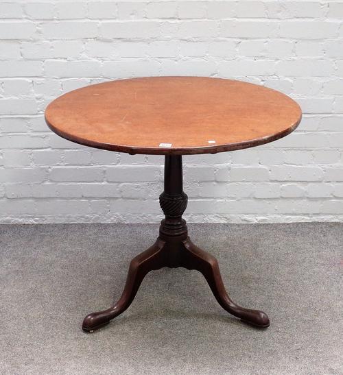 A George III mahogany tripod occasional table with circular snap top on turned and spiral fluted column, 80cm diameter x 69cm high.