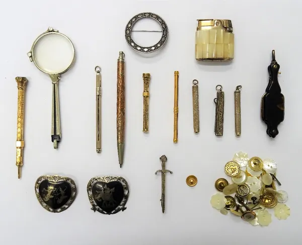 A gold dress stud, detailed 15, weight 1.2 gms, four brooches, two toothpicks, a silver swizzle stick, a folding button hook, a silver cigar pricker,