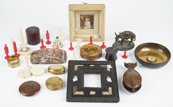 A quantity of small collectables including; two 19th century Dutch brass tobacco boxes, a 19th century carved ivory box and cover, detailed with decou