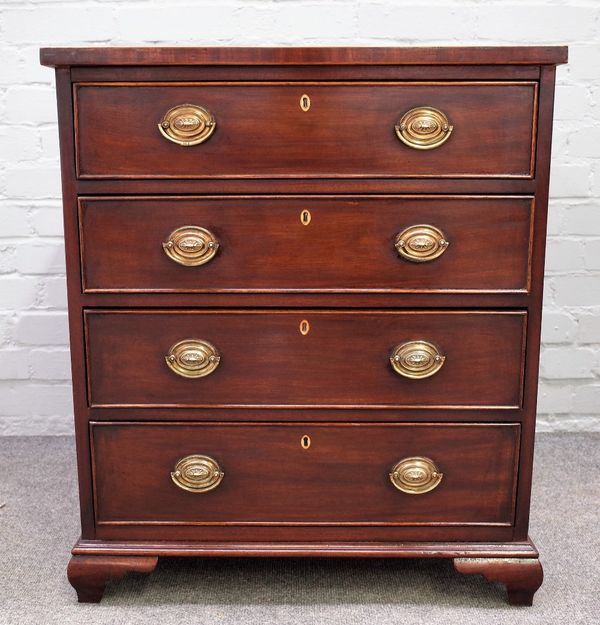 A small mahogany chest of four long graduated drawers, on bracket feet, elements 19th century, 164cm wide x 75cm high.