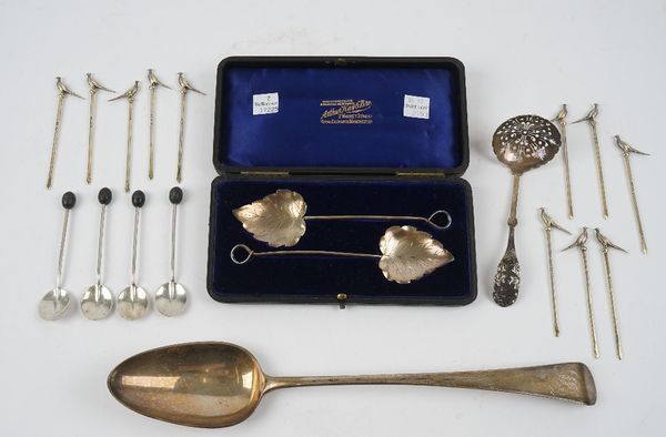 Silver, comprising; two similar Victorian preserve spoons, the handles modelled as leaves, Birmingham 1897 and 1898, cased, a George III Old English p