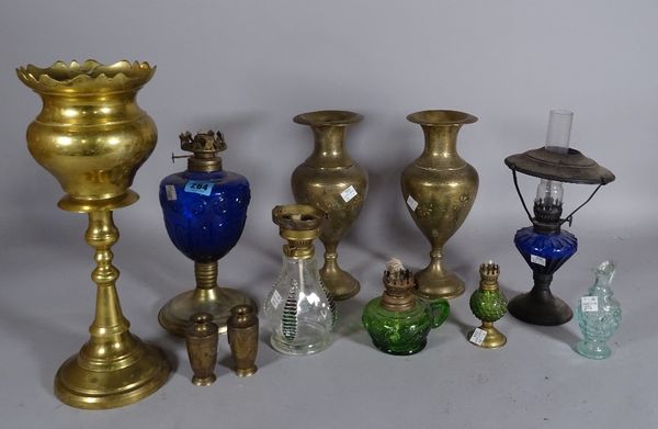 Collectables, including; five coloured glass oil lamps of various sizes, the largest 25cm, pair of brass vases and sundry, (qty). S5T