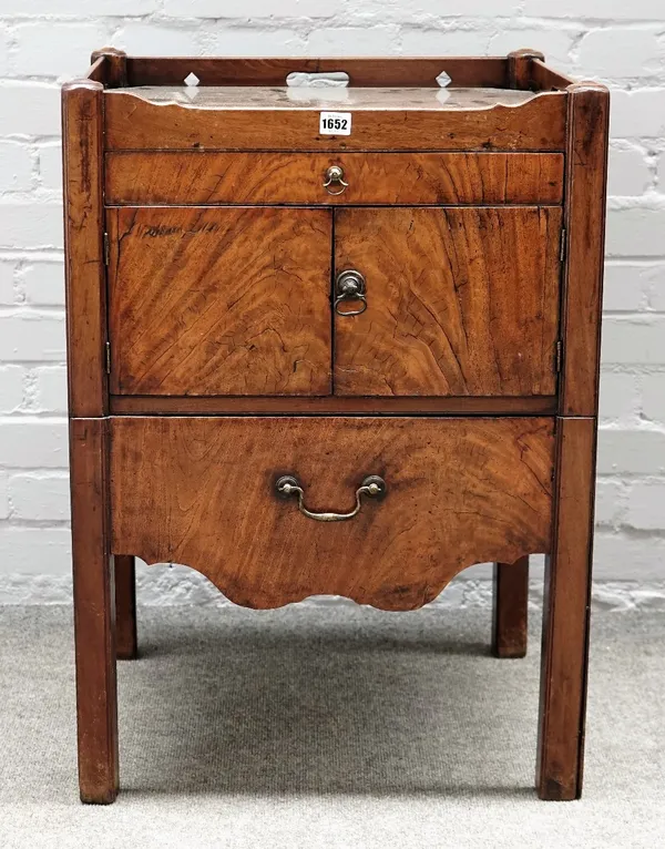 An 18th century mahogany tray top commode with single drawer over cupboard and pull out, on block supports, 56cm wide x 80cm high.