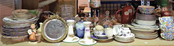 Ceramics, including Noritake dinner and tea wares, Spode Heritage Candles ltd., decorative plates, vases and sundry, (qty).