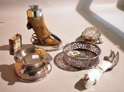 Silver plate, including; table lighter formed as a hoof, a silver plated ash tray, a quantity of flatware and sundry, (qty).