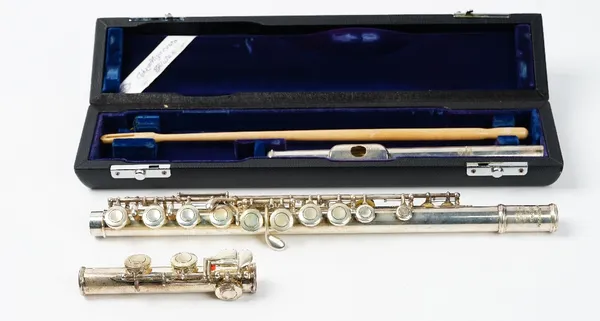 The Miyazawa Flute, Asaka Japan, the flute numbered 13325, MS-95SE, A:442, the silver headjoint engraved 900, length 67cm, in the original fitted case