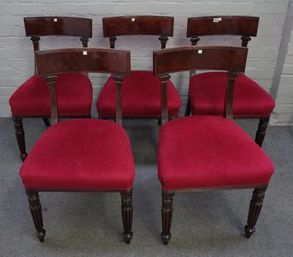 A set of five George IV mahogany bar back dining chairs on reeded supports, 50cm wide x 83cm high (5).