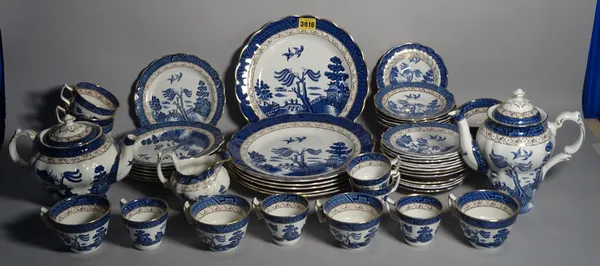 Booths; 'Old Willow' pattern part dinner service, (qty).