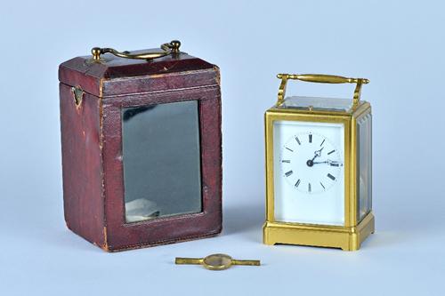 A French gilt brass one-piece case carriage clockBy Grohé, Paris, Circa 1850/60With original gilt platform lever escapement, plain three armed balance