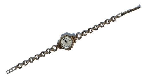A lady's 9ct gold octagonal cased bracelet wristwatch, the circular jewelled movement detailed Swiss Made, import mark London possibly 1938, on a circ