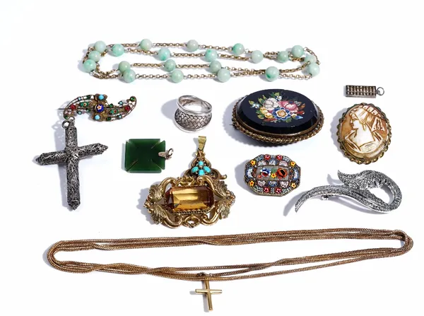 A gilt metal necklace, spaced with jade beads at intervals, six brooches, a turquoise pendant, a nephrite Maltese cross shaped pendant, two further pe