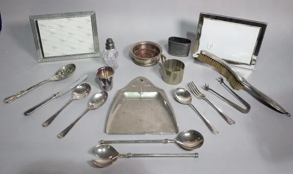 Silver plated items including photograph frames, serving spoons, flatware and sundry (qty).