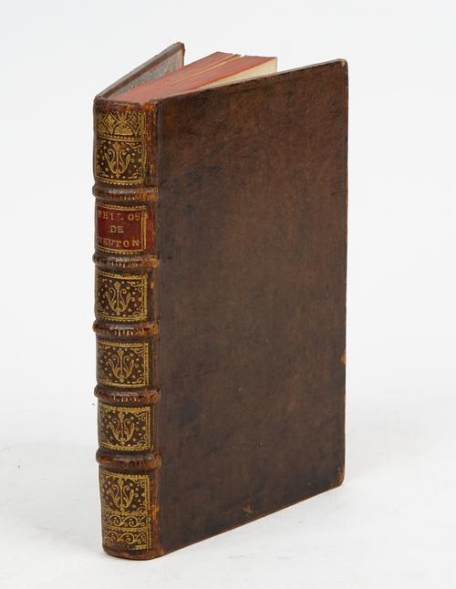 VOLTAIRE, François Marie Arouet de (1694-1778).  Elémens de la Philosophie de Neuton[sic], donnés par Mr. de Voltaire. Nouvelle Edition. "Londres" [bu