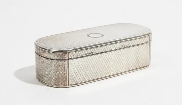 A Victorian silver curved rectangular hinge lidded snuff box, gilt within, the exterior engine turned, London 1843, maker Edward Edwards II, length 10