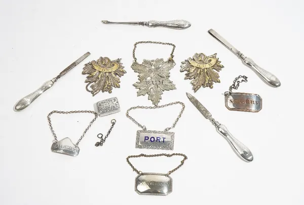 Silver and silver mounted wares, comprising; a rectangular vinaigrette, Birmingham date indistinct, a decanter label detailed Madeira, probably London