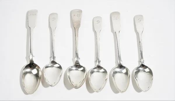 Three Scottish silver fiddle pattern teaspoons, Glasgow 1825 and three Scottish provincial silver fiddle pattern teaspoons, combined weight 80 gms, (6