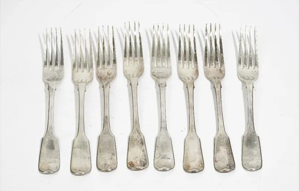 Four silver fiddle pattern table forks, London 1828 and four silver fiddle pattern table forks, London 1829, combined weight 571 gms, (8).