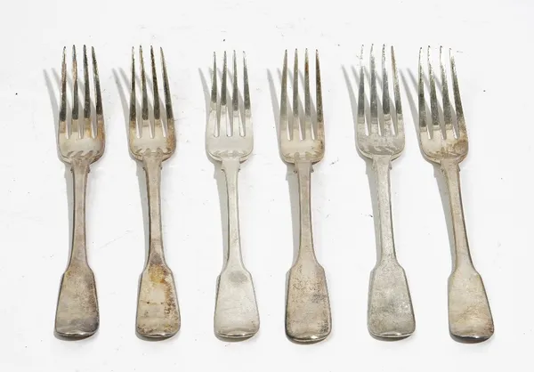 Three silver fiddle pattern table forks, London 1823 and three silver fiddle pattern table forks, various dates, combined weight 415 gms, (6).