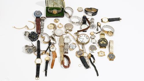 A lady's gold cased, keyless wind, openfaced fob watch, with an unsigned gilt cylinder movement, base metal inner case, the enamelled dial with Roman