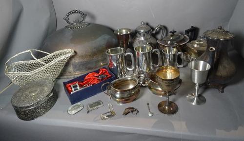 Silver plated items including a teapot, jugs, flatware and sundry (qty).