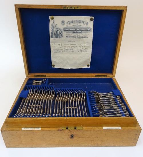 A plated part canteen of King's pattern table flatware, comprising; six tablespoons, twelve dessert spoons, two sauce ladles, a gravy spoon, a soup...