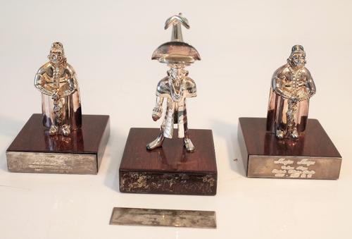 Three Tane Mexico silver models, comprising; Hombre con Tocado and a pair of figures detailed Mujer Maya, displayed on square wooden bases, with...