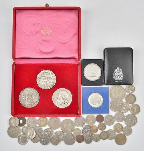 An Italian medallion commemorating the reconstruction of The Abbey of Monte Cassino 1946,  together with two further Italian medallions to include a...