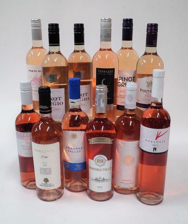 Rosé from Italy and Romania: Forte Alto Pinot Grigio 2019; Tesco Finest Pinot Grigio Blush 2019 (2 bottles); Terrazze della Luna Pinot Grigio 2019;...