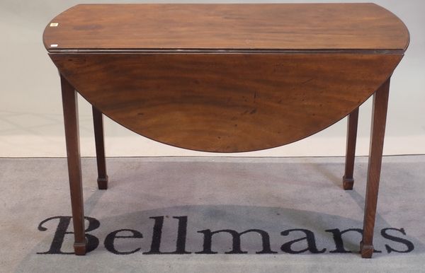 A George III mahogany single drawer Pembroke table, on tapering square supports, 114cm wide x 72cm high.