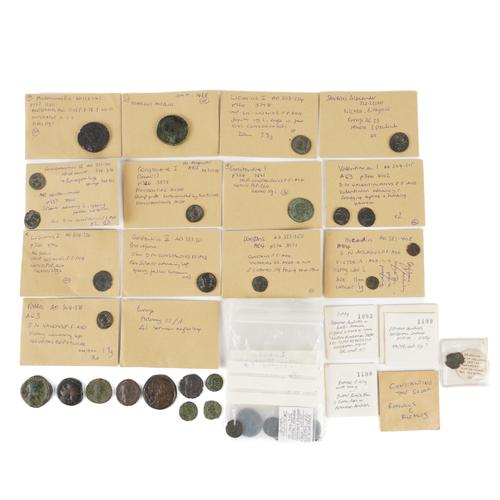 A COLLECTION OF MOSTLY ROMAN BRONZE COINS (QTY)