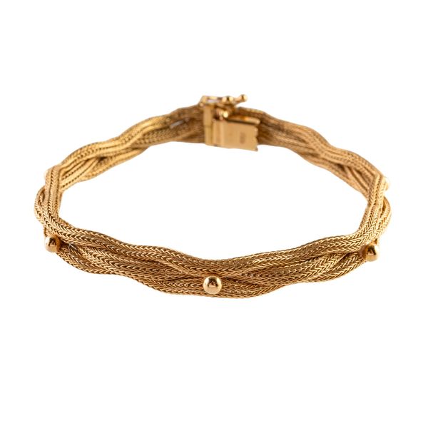A WOVEN ROPE LINK BRACELET