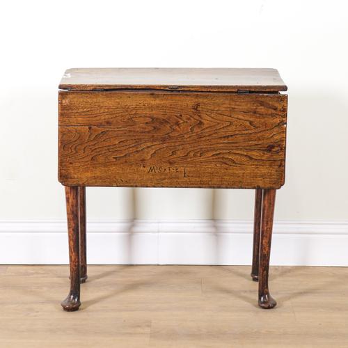 A GEORGE III PROVINCIAL ELM SINGLE DROP FLAP TABLE