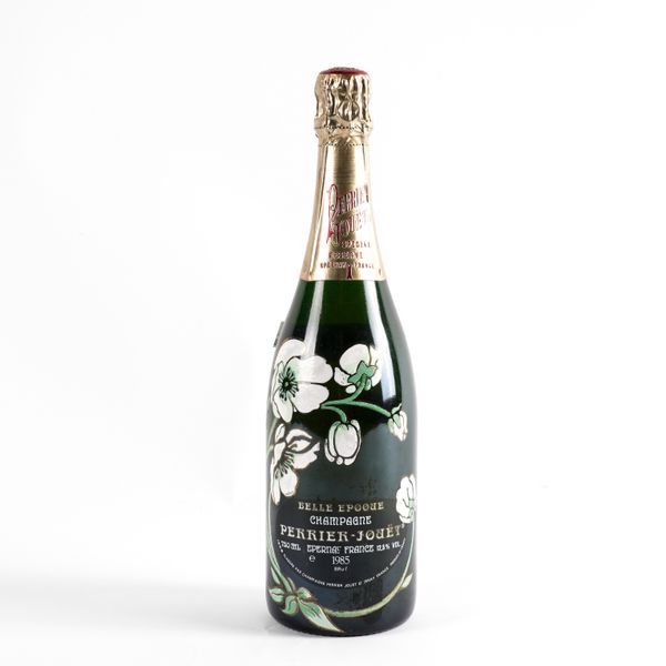 A BOTTLE OF BELLE EPOOUE CHAMPAGNE, PERRIER JOUET 1985