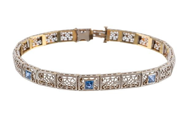AN OPENWORK SAPPHIRE SET BRACELET