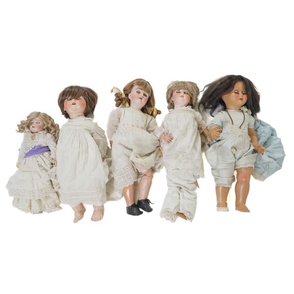 FIVE ANTIQUE AND VINTAGE DOLLS (5)