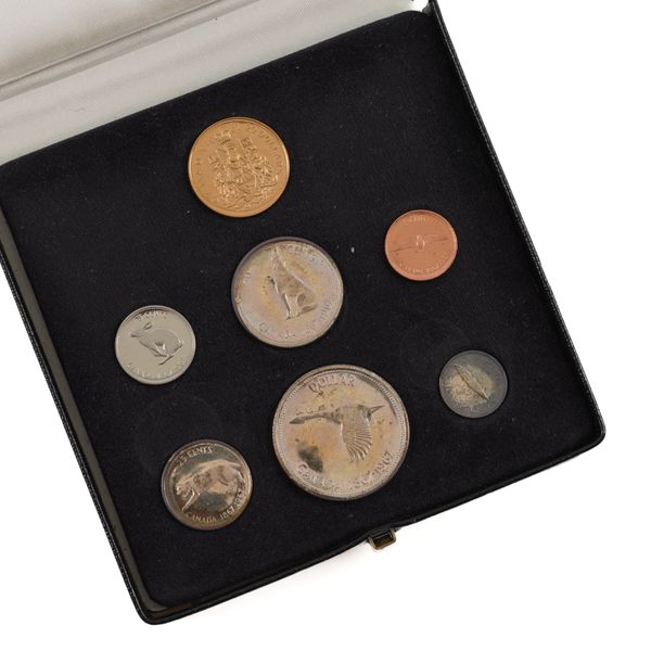 A CANADA 1967 SEVEN COIN SPECIMEN PROOF SET