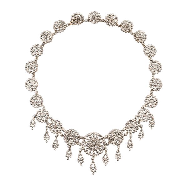 A CUT STEEL NECKLACE (2)