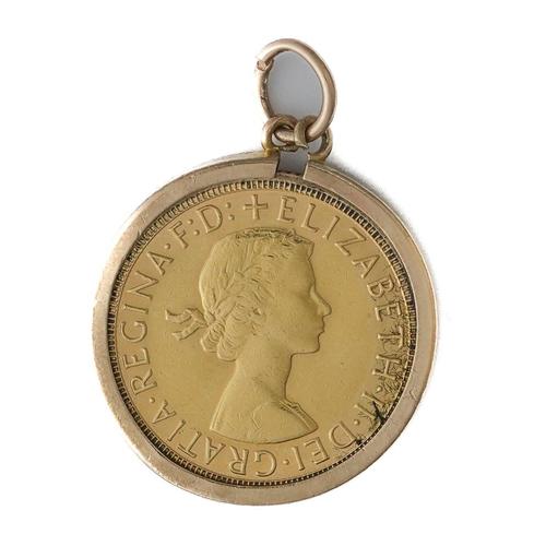 AN ELIZABETH II SOVEREIGN
