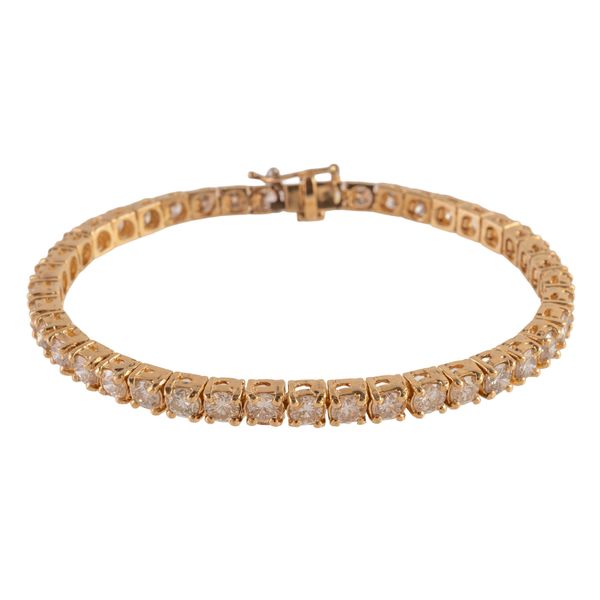 A DIAMOND LINE BRACELET