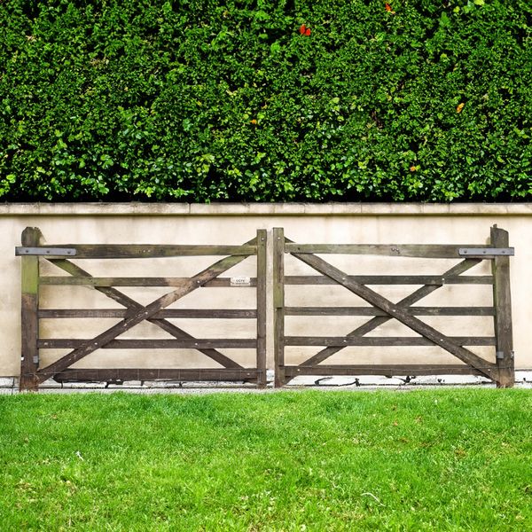 A PAIR OF HARDWOOD FIVE BAR GATES (2)