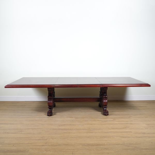 RALPH LAUREN; A MAHOGANY EXTENDING DINING TABLE