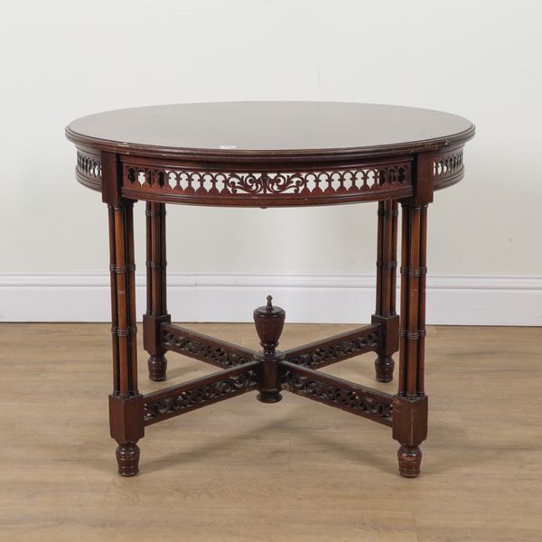 AN EDWARDIAN MAHOGANY CIRCULAR CENTRE TABLE