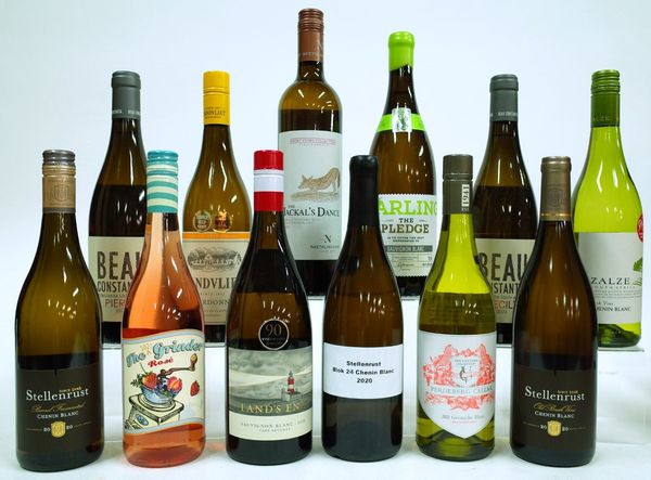 12 BOTTLES SOUTH AFRICAN WHITE AND ROSÉ WINE