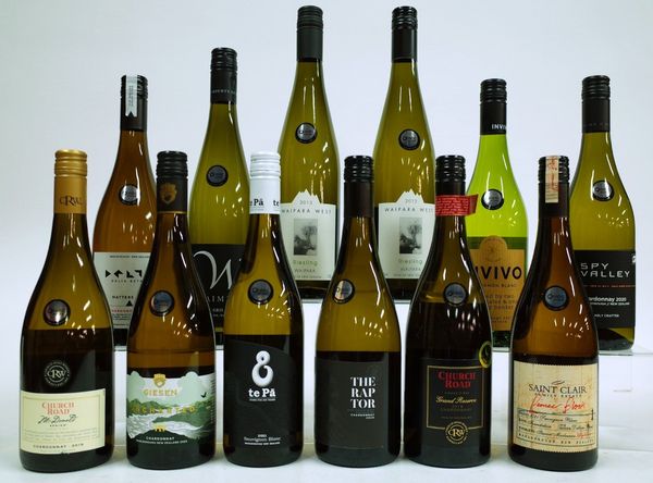 12 BOTTLES NEW ZEALAND WHITE WINE