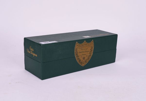 A SEALED BOTTLE OF 1976 DOM PERIGNON CHAMPAGNE