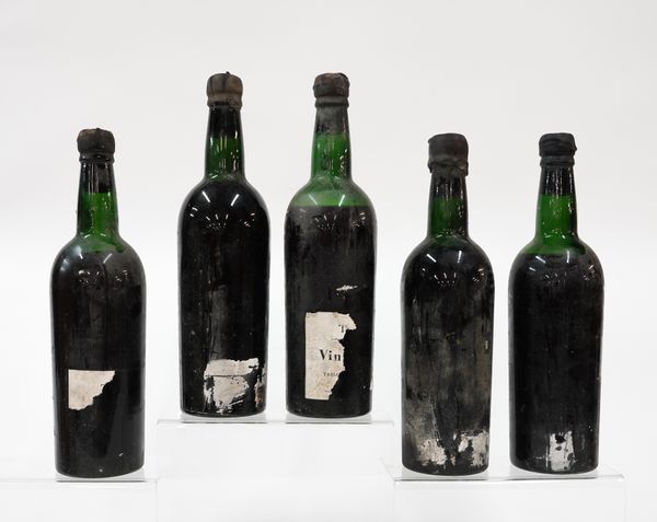 FOUR BOTTLES OF TAYLOR'S VINTAGE PORT 1963 AND ONE 1960 (5)