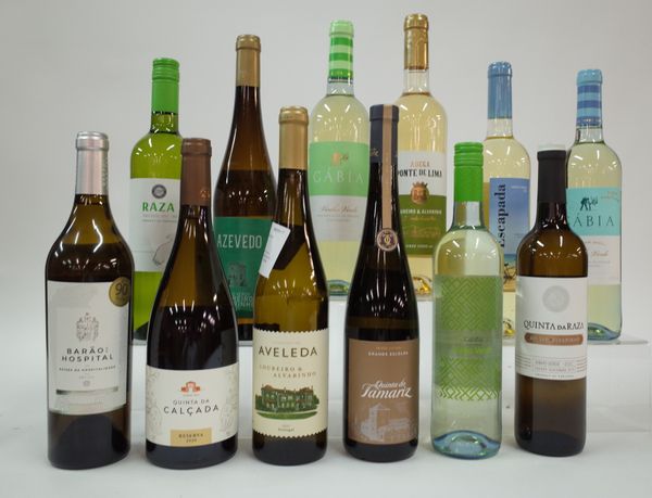 12 BOTTLES PORTUGUESE WHITE WINE