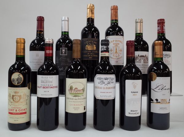 11 BOTTLES BORDEAUX AND 1 MEDOC